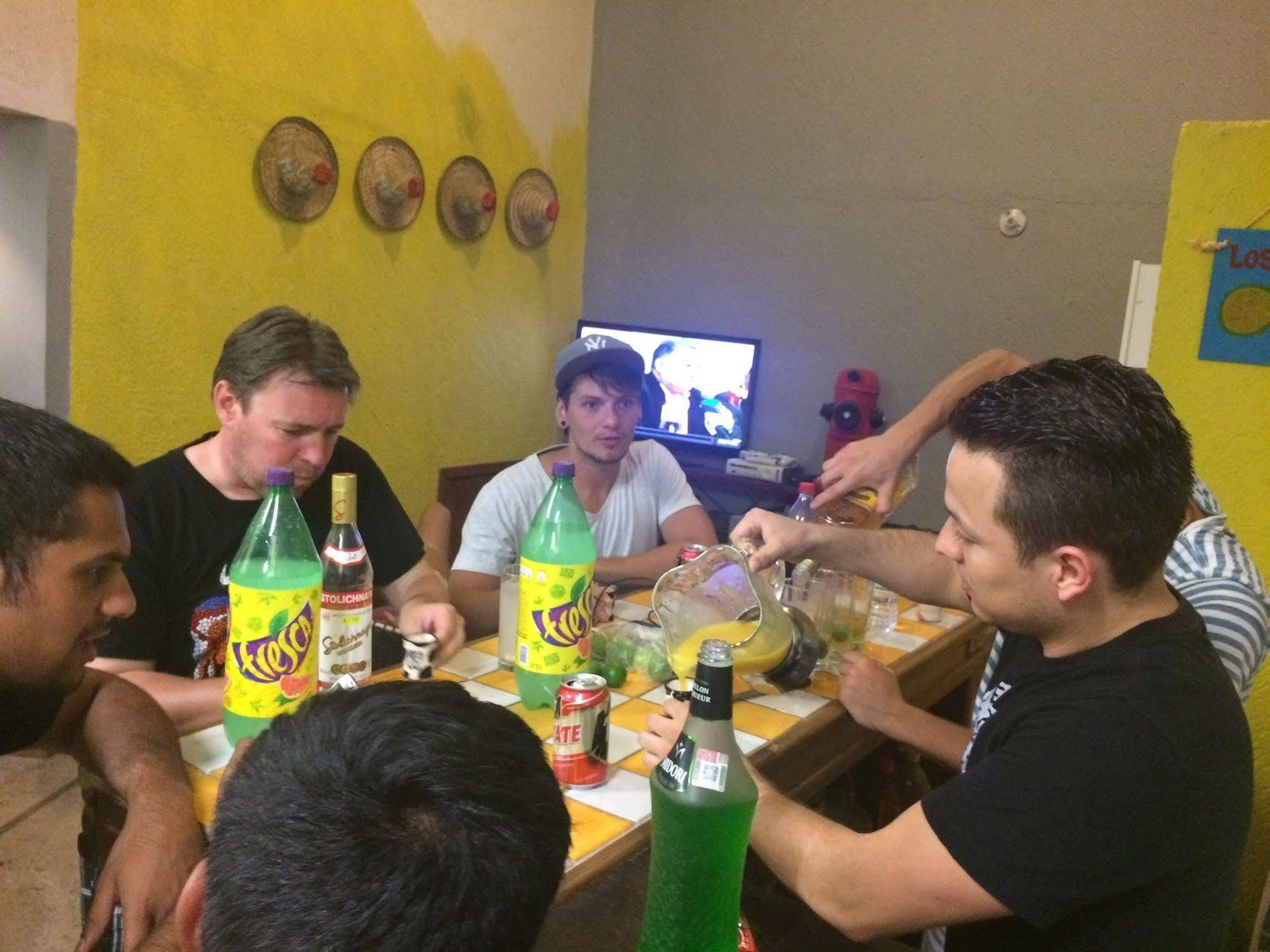Bajas Cactus Hostel 카보산루카스 외부 사진