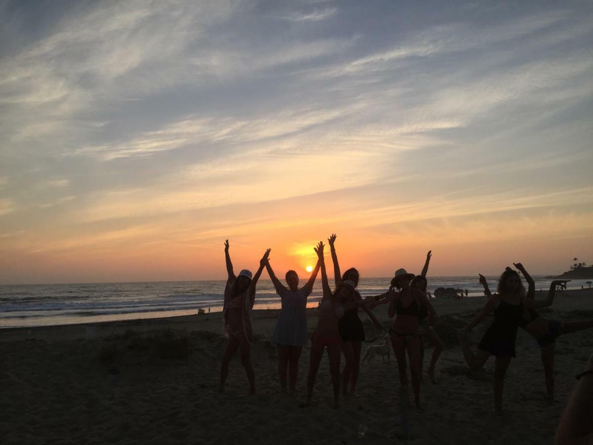 Bajas Cactus Hostel 카보산루카스 외부 사진