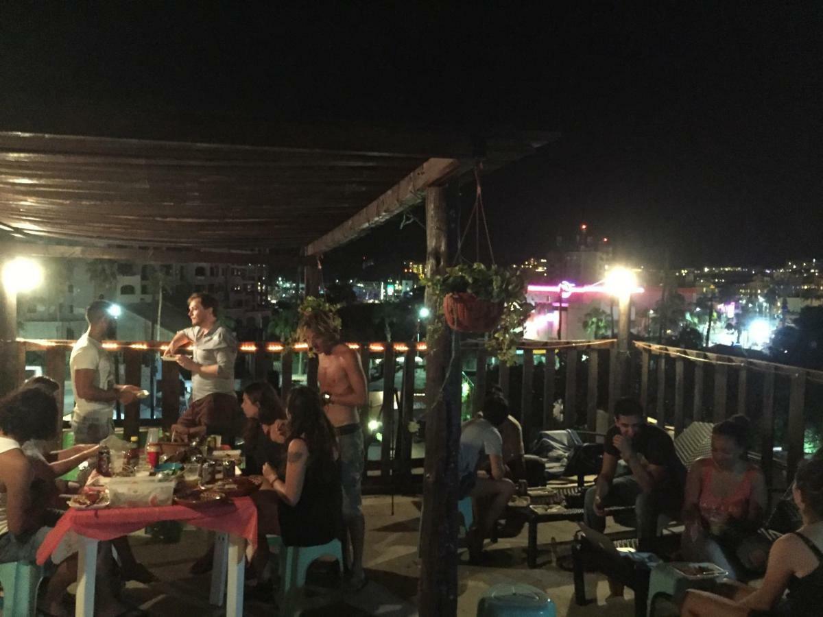 Bajas Cactus Hostel 카보산루카스 외부 사진